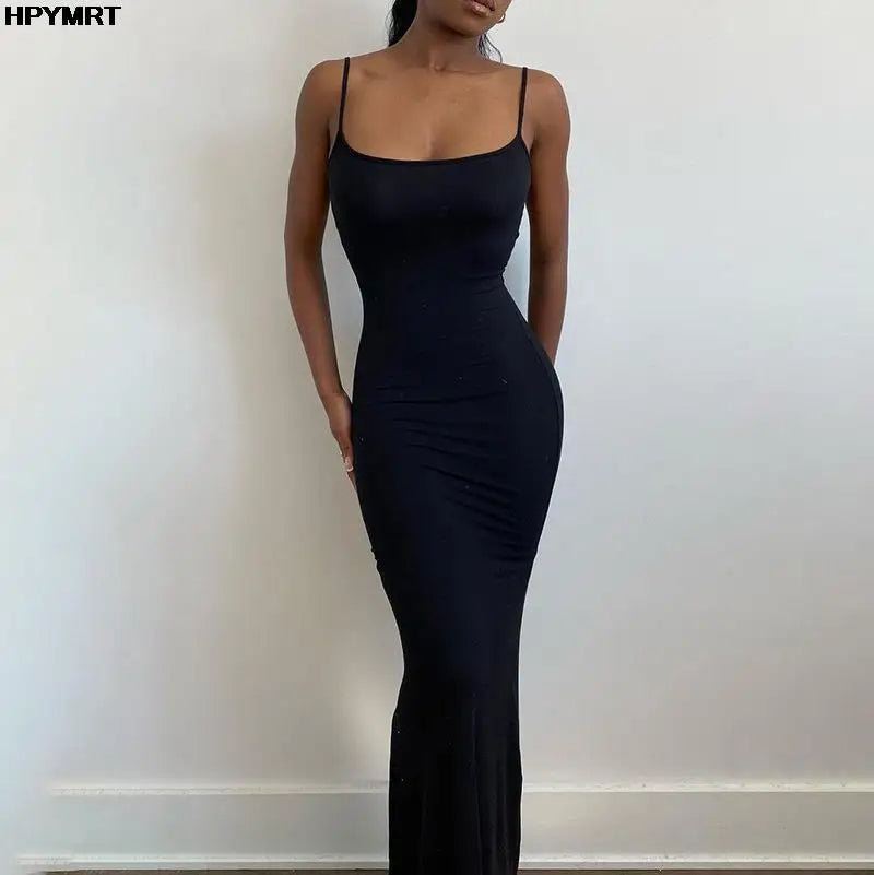 Vestido Aurora Elegante em Cetim – Modelo Longo Feminino Sem Mangas, Costas Abertas e Silhueta Ajustada para Festas e Ocasiões Especiais