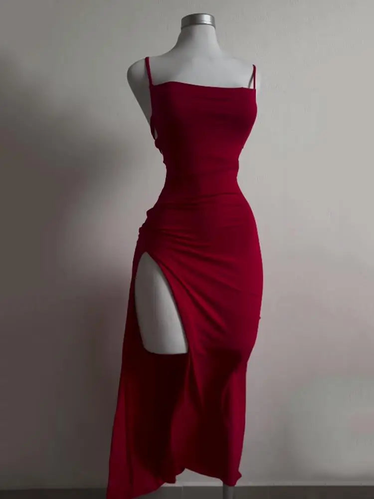 Vestido Spice Glamour – Vestido Feminino de Verão com Decote Halter, Modelagem Ajustada ao Corpo e Design Elegante para Looks Sofisticados